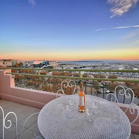 Apartamento Superbe Duplex Idealement Situe Proche Plages Avec Grande Terrasse Vue Port !l A1b59 *