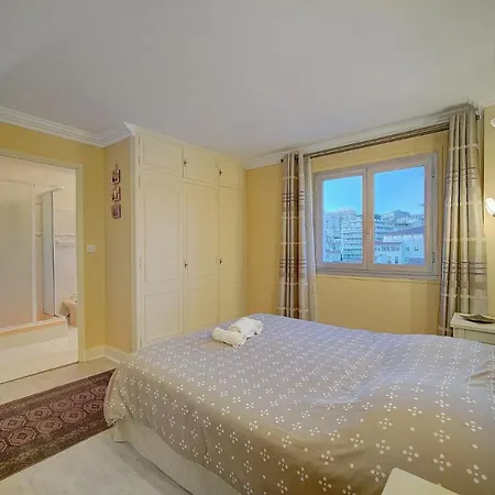 Apartamento Superbe Duplex Idealement Situe Proche Plages Avec Grande Terrasse Vue Port !l A1b59 *