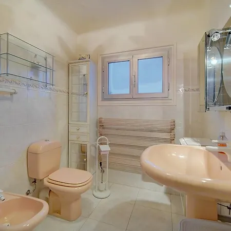 Apartamento Superbe Duplex Idealement Situe Proche Plages Avec Grande Terrasse Vue Port !l A1b59